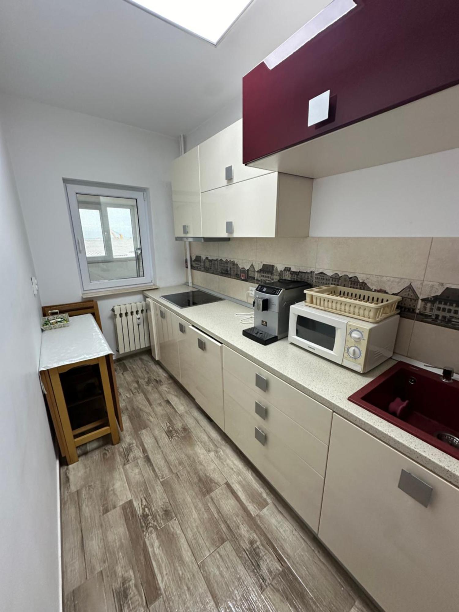 Port View Studio-Constanta Luaran gambar